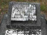 image of grave number 879402